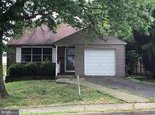 137 Pulaski St, Stowe, PA