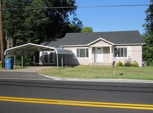 1112 S College St, Trenton, TN 38382