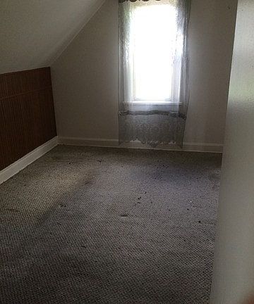 3rd image of 9112 S Greenwood Ave