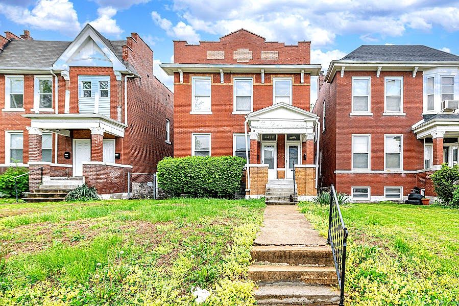1st image of 4422 Holly Ave #1
