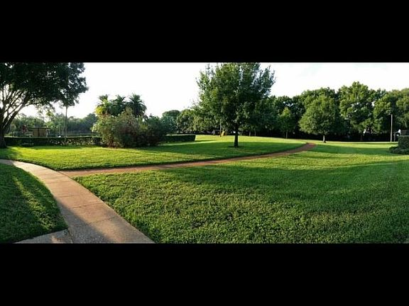 5th image of 4520 La Carmen Ct