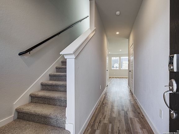 2nd image of 5935 W Hausman Road Blgd #66