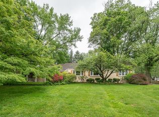 1124 Nottingham Dr, West Chester, PA 19380