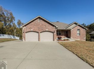 168 Ridgeview Dr, Saint Robert, MO 65584
