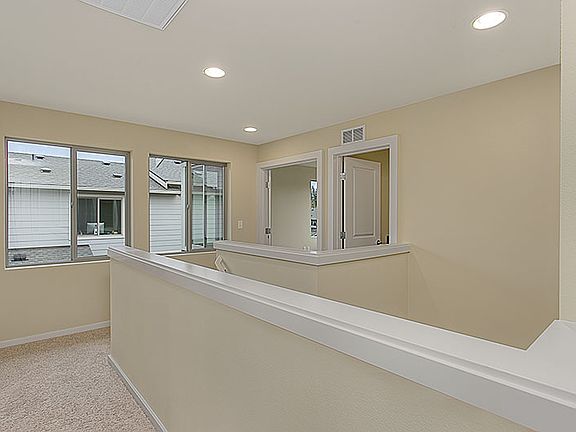 3rd image of 18419 139th St E