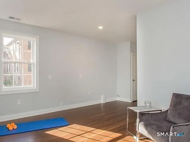 777 N Main St — Photo 19