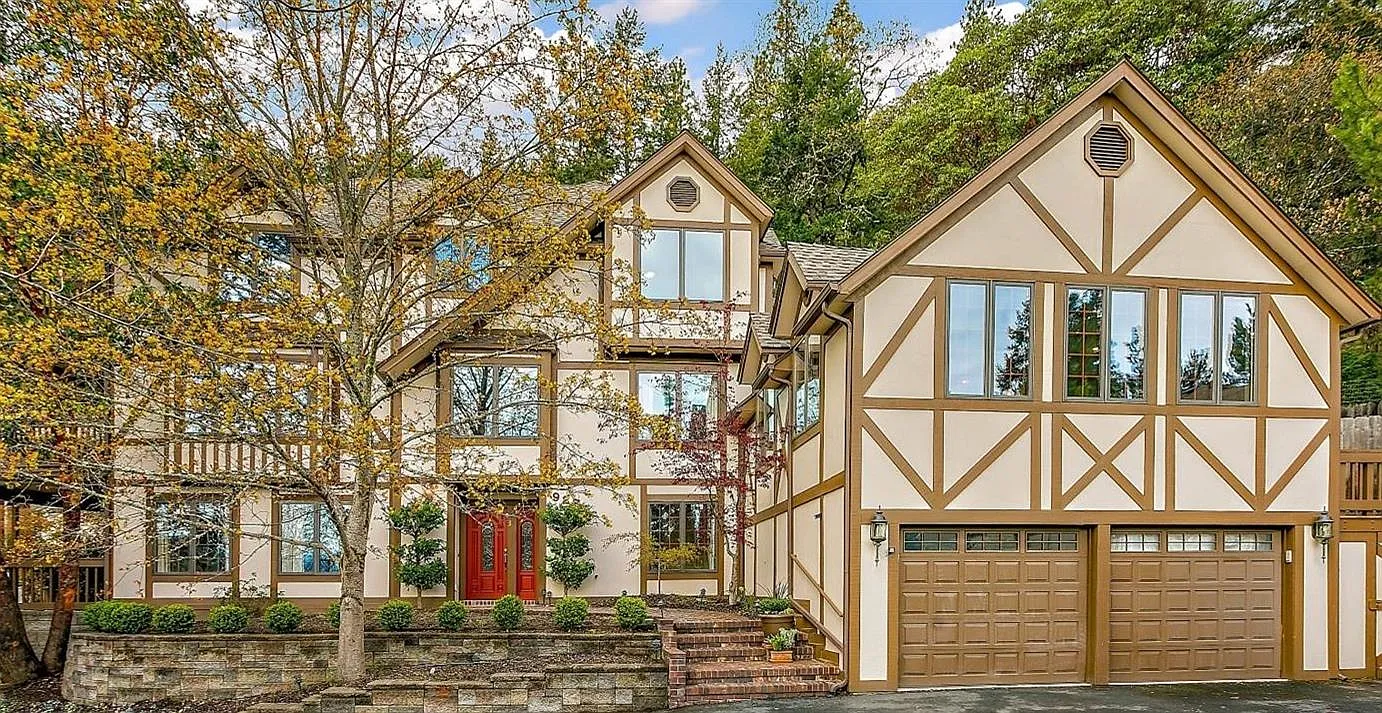 922 Morton St photo 1