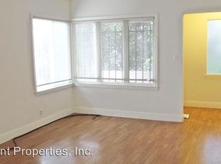2622 E 25th St, Oakland, CA