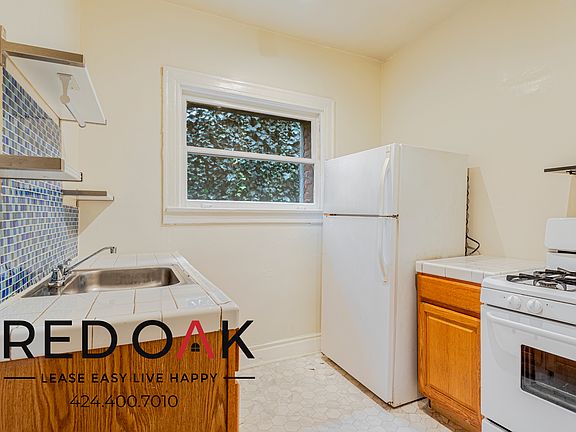 5th image of 532 S Coronado St #107