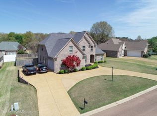 106 Cambridge Cv, Batesville, MS 38606