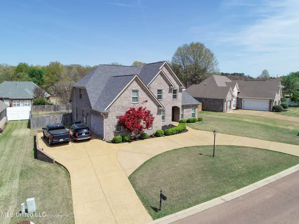 106 Cambridge Cv, Batesville, MS 38606