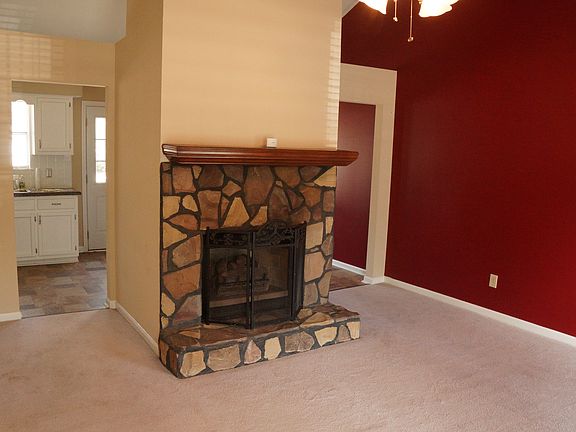 2nd image of 2327 Loch Lomond Ln