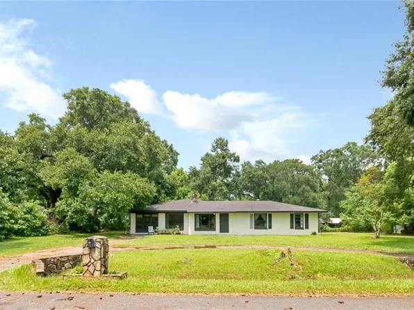 6151 Bayou Rd, Mobile, AL 36605