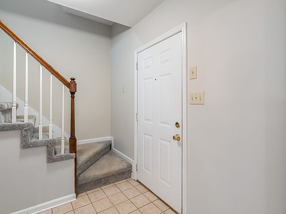 4th image of 8815 Brucewood Ln