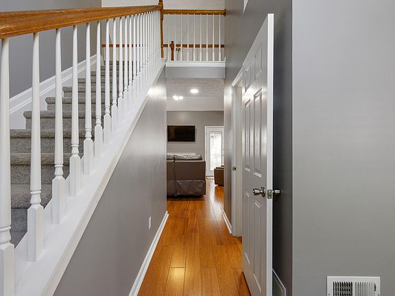 3rd image of 1300 Kennecott Way