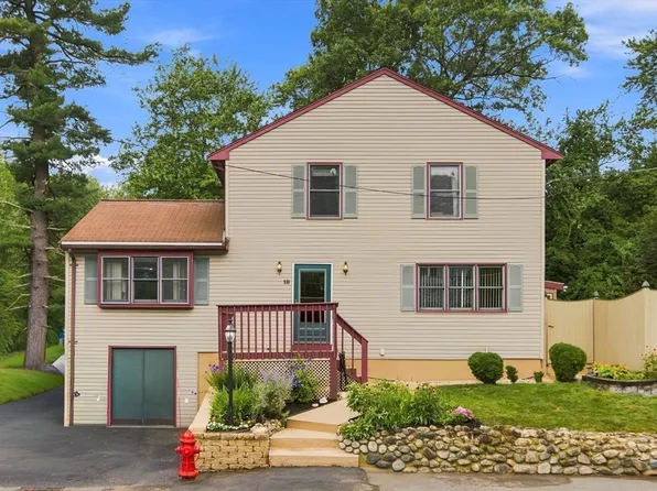 18 Gordon Rd, North Reading, MA 01864