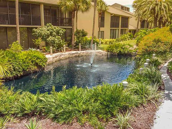 2nd image of 66 Village Las Palmas Cir