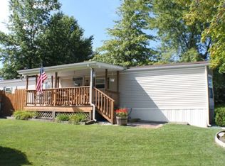 250 Wellington Ln, Girard, PA 16417