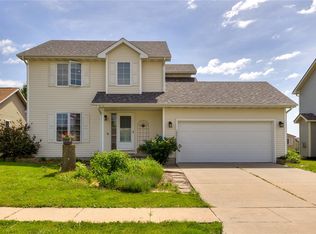 1607 4th Ave SE, Altoona, IA 50009