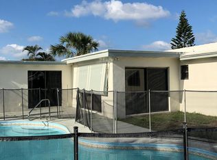 3131 Avenue H E, Riviera Beach, FL 33404