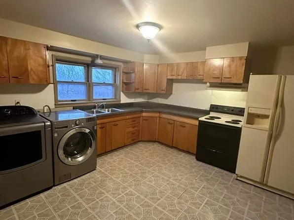 1701 Broadway St Hannibal, 1701 Broadway St #A, Hannibal, MO 63401