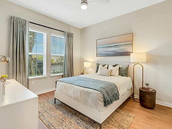 RISE Sereno Wimauma FL