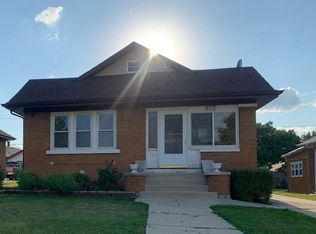 817 Clement St, Joliet, IL 60435