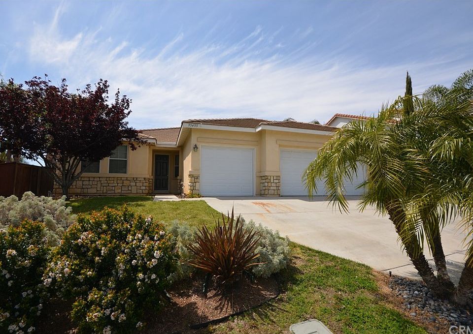 1st image of 35455 Meadow Park Cir