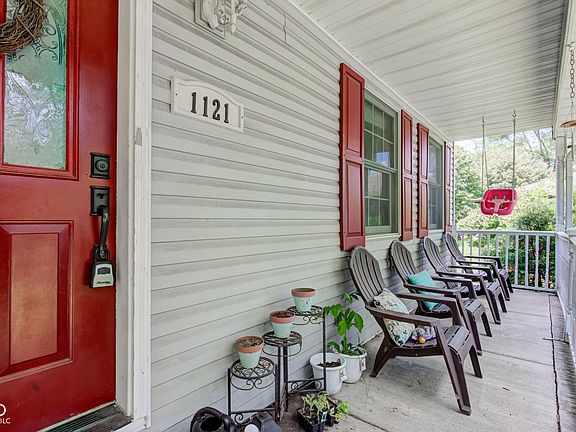 5th image of 1121 McCormack Dr