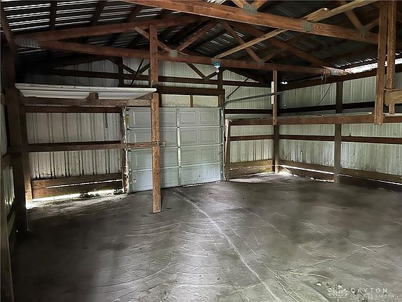 4th image of 3704 Detroit Ave