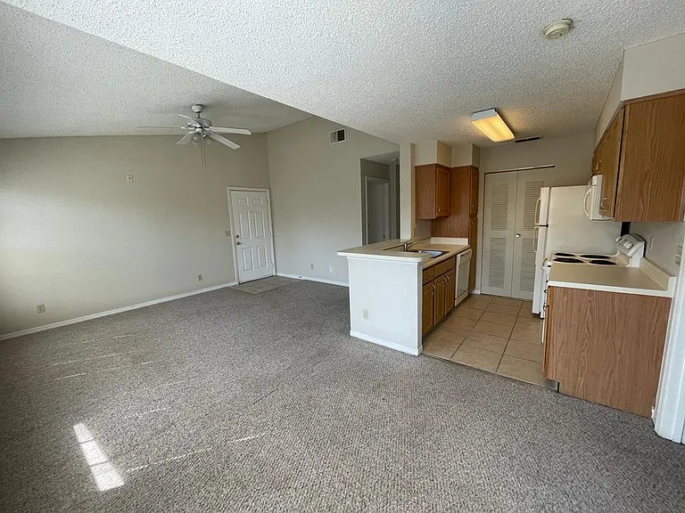 1063 S Hiawassee Rd #1628 — Photo 5