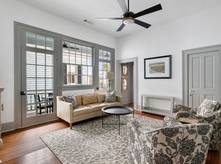 135 Broad St #B, Charleston, SC 29401