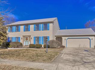 2910 Robeson Park Dr, Champaign, IL