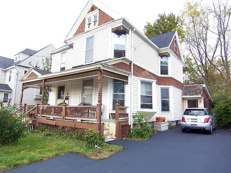 2nd image of 8 Morton Ave