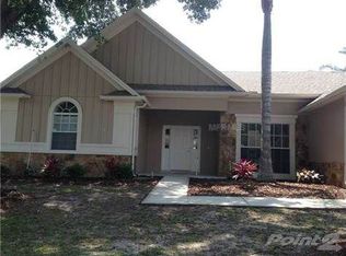 2910 Cloverfield Ln, Valrico, FL 33596