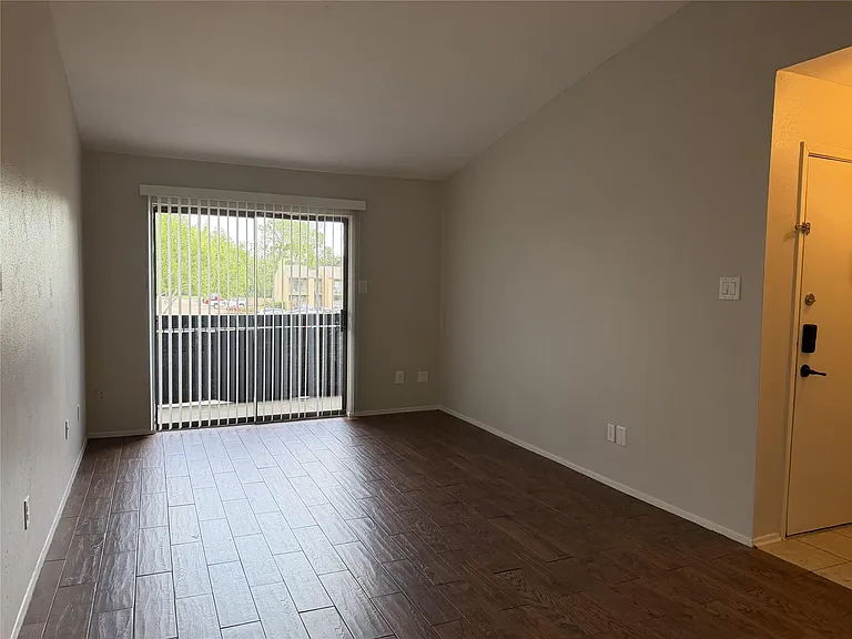 3300 Pebblebrook Dr #108 — Photo 2
