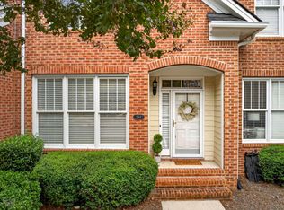 244 Ashton Hall Ln, Raleigh, NC 27609