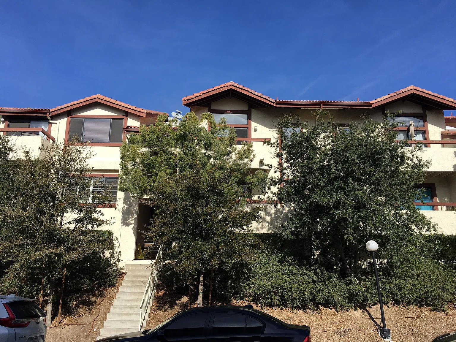 2 bed, 980 sqft, $2,495 — Photo 1