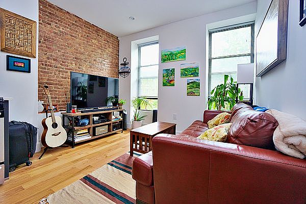 1st image of 132 Hancock St APT 2R