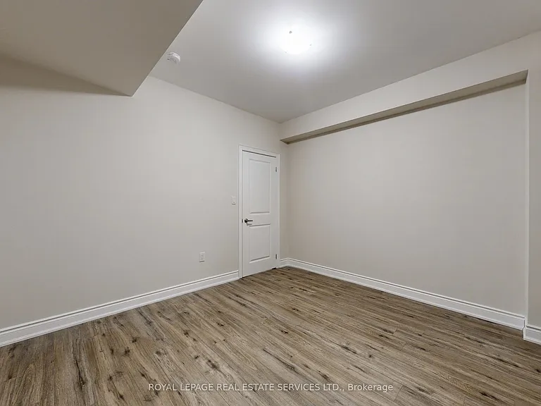 3359 Post Rd #BASEMENT — Photo 28