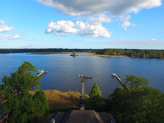 5th image of 137 Trent Shores Dr