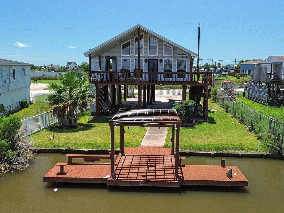 1st image of 4702 Bayou Ln