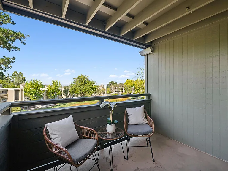 4028 Farm Hill Blvd #5 — Photo 5