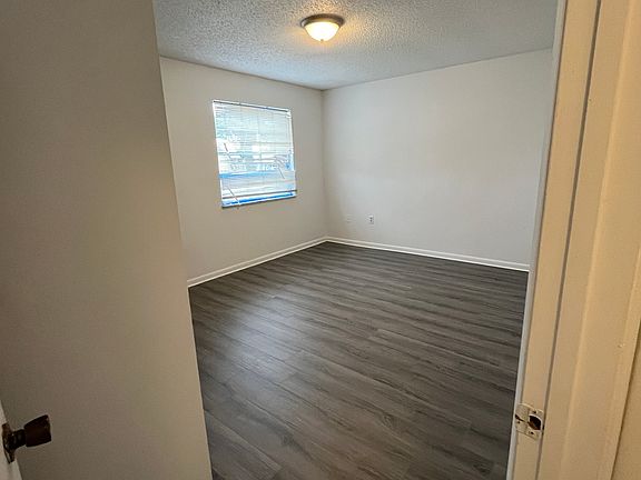5th image of 2230 Brandy Pl