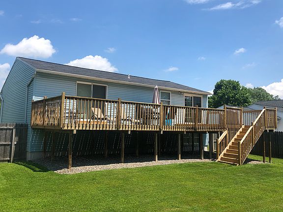 3rd image of 5564 Taormina Dr