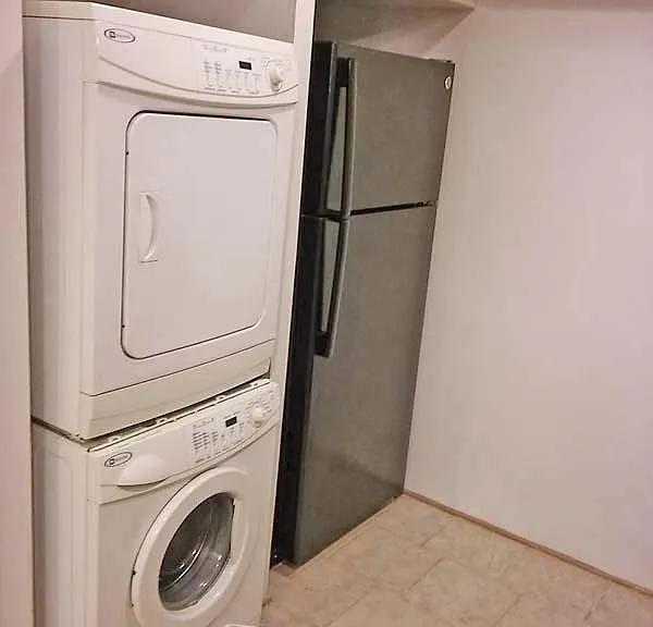1102 D St SE #B — Photo 5
