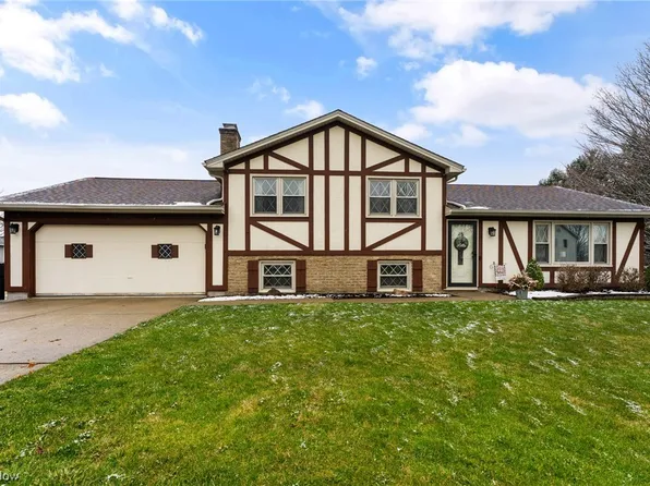 119 Stoney Creek Ct, Boardman, OH 44512