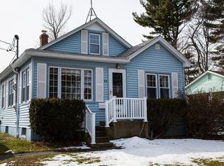 30 Jeanette St, Fitchburg, MA 01420