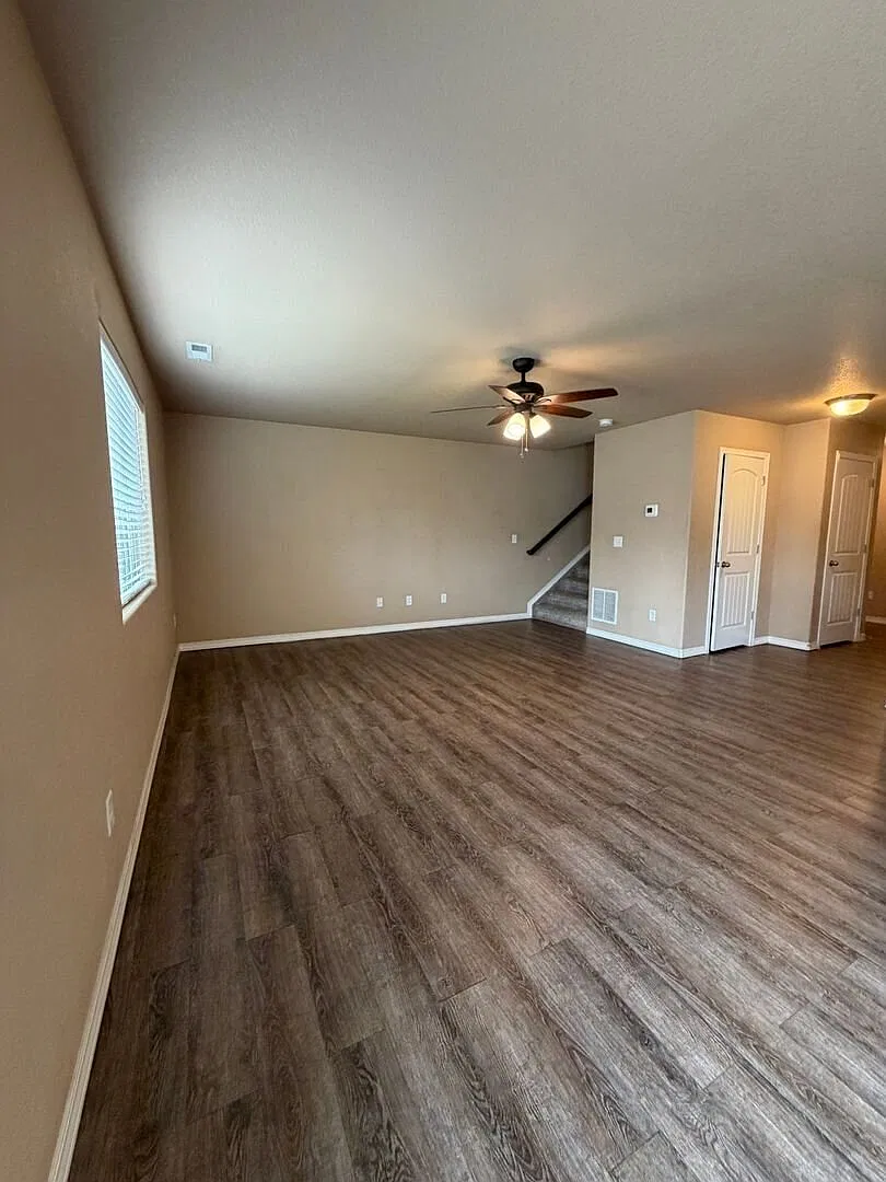 Cuchares Ranch - Modern 3 Bd Home With Fenced Yard, Central A/C & Solar Panels! — Photo 4