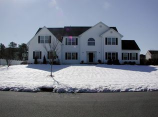 1010 Antoinette Dr, Monroe Township, NJ 08831